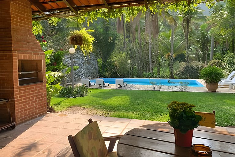 Chalé da Piscina - Refúgio Toque-Toque Chalés